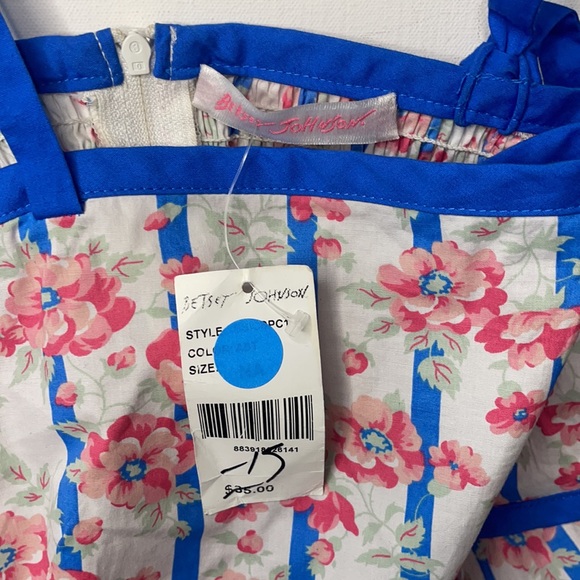 Betsey Johnson Floral Summer Top - Picture 3 of 4